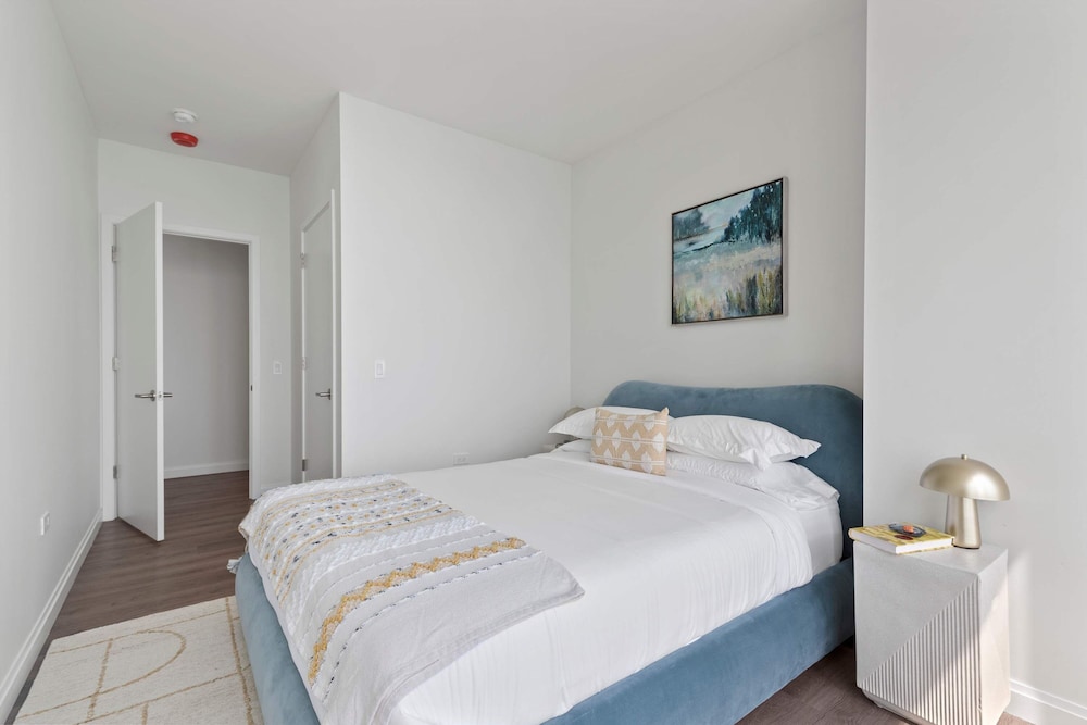 Luxe Apts Stunning Lake Views Resort Amenities