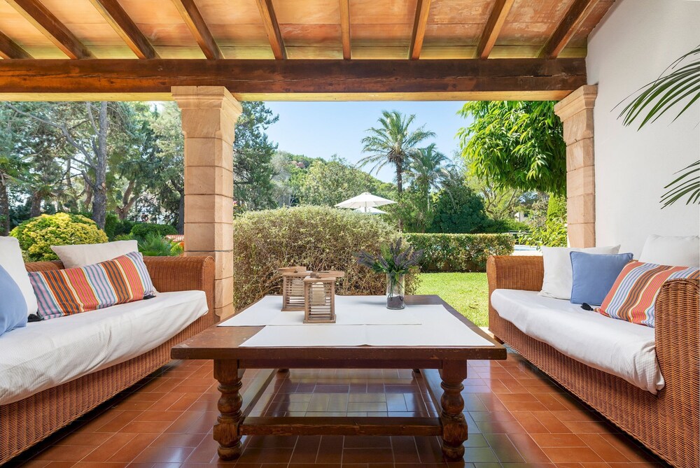 Villa Can Toni in Port de Pollen a