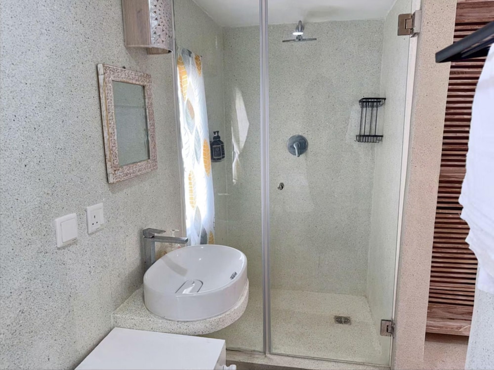 Tranquil Villa Apartment in Papa Remo Village-2326