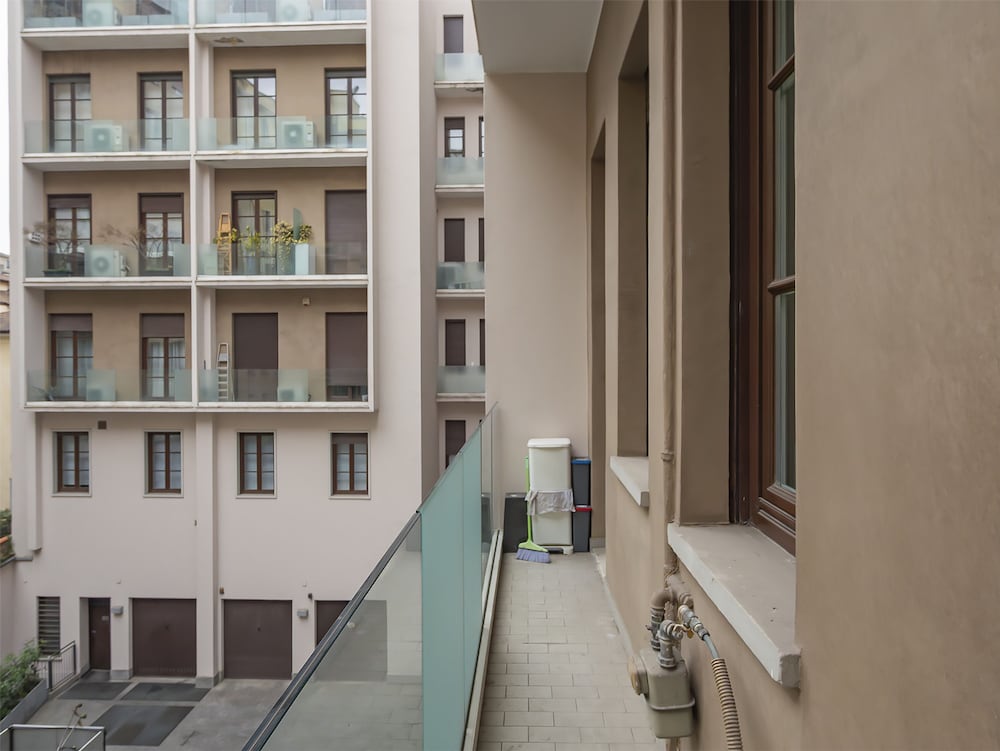 Freguglia G - Large Studio Suite Close to Duomo