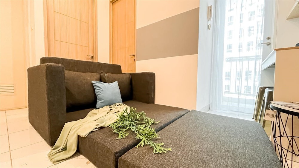 Minimalistic 2Br Near Tokyo Hub Apartment At Tokyo Riverside Pik 2