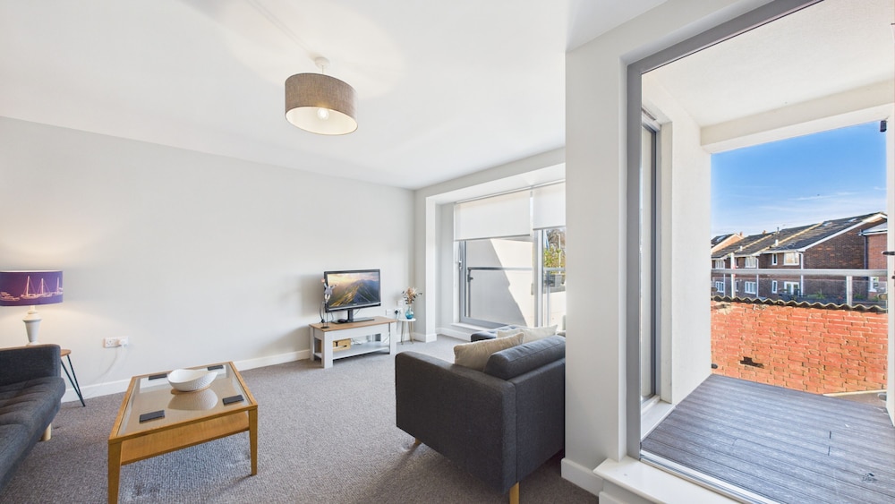 Union Road Where Coastal Calm Meets Conscious Living