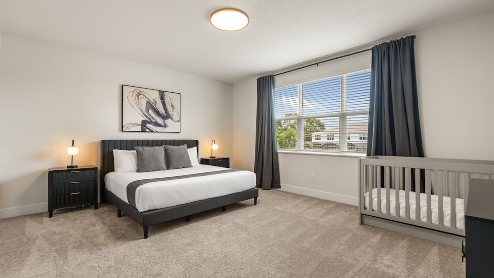 Contemporary 4BR Townhome With Pool Themed Rooms