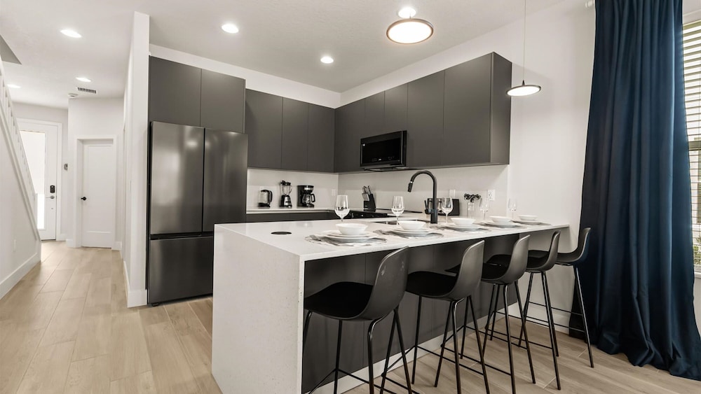 Contemporary 4BR Townhome With Pool Themed Rooms