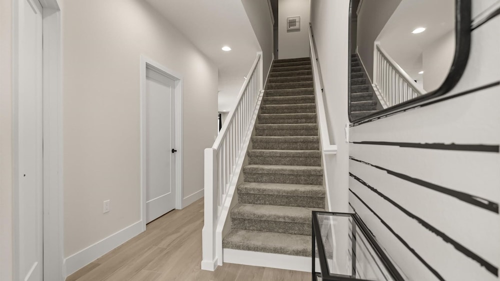 Contemporary 4BR Townhome With Pool Themed Rooms