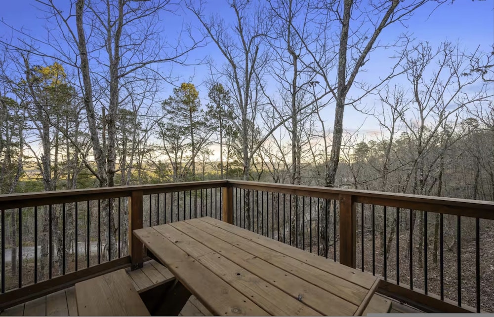 Three Bears Hideout Luxury Mountain Cabin Getaway for Families Groups