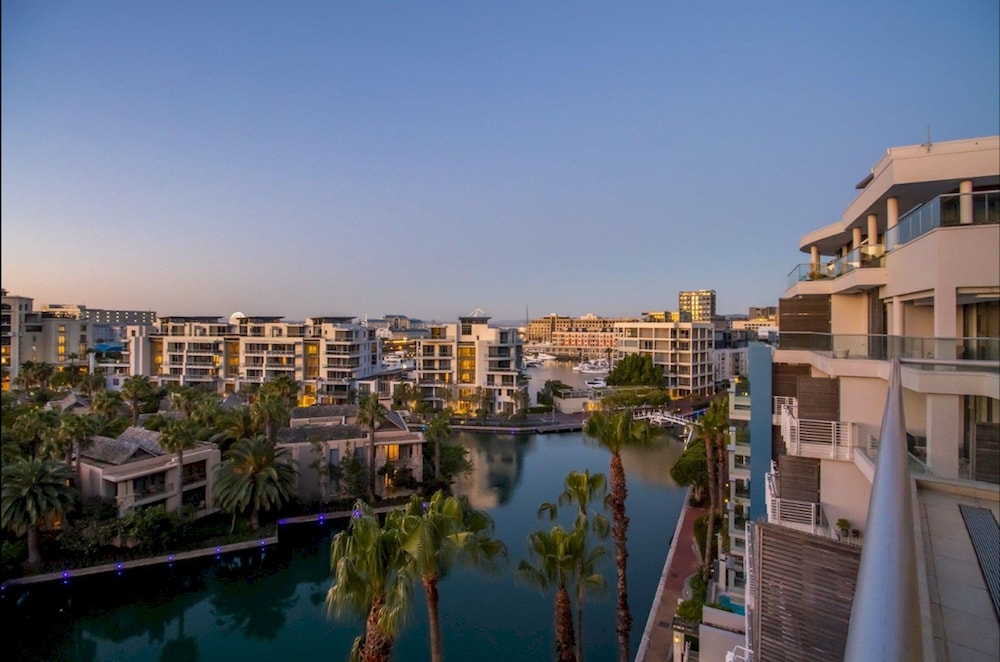The Canal Three Bedroom Pool Duplex Penthouse - 605