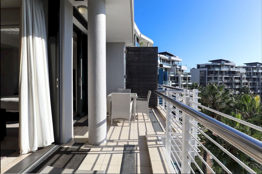 The Marina One Bedroom Exclusive Suite - 405