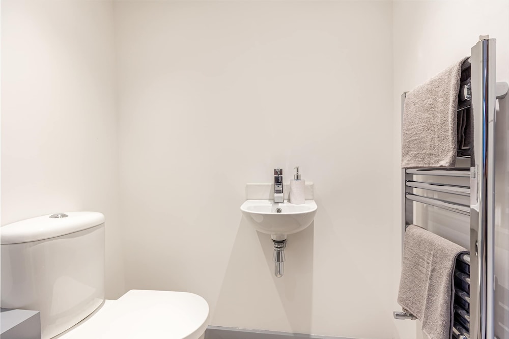 Host Stay Bridge Street Residence