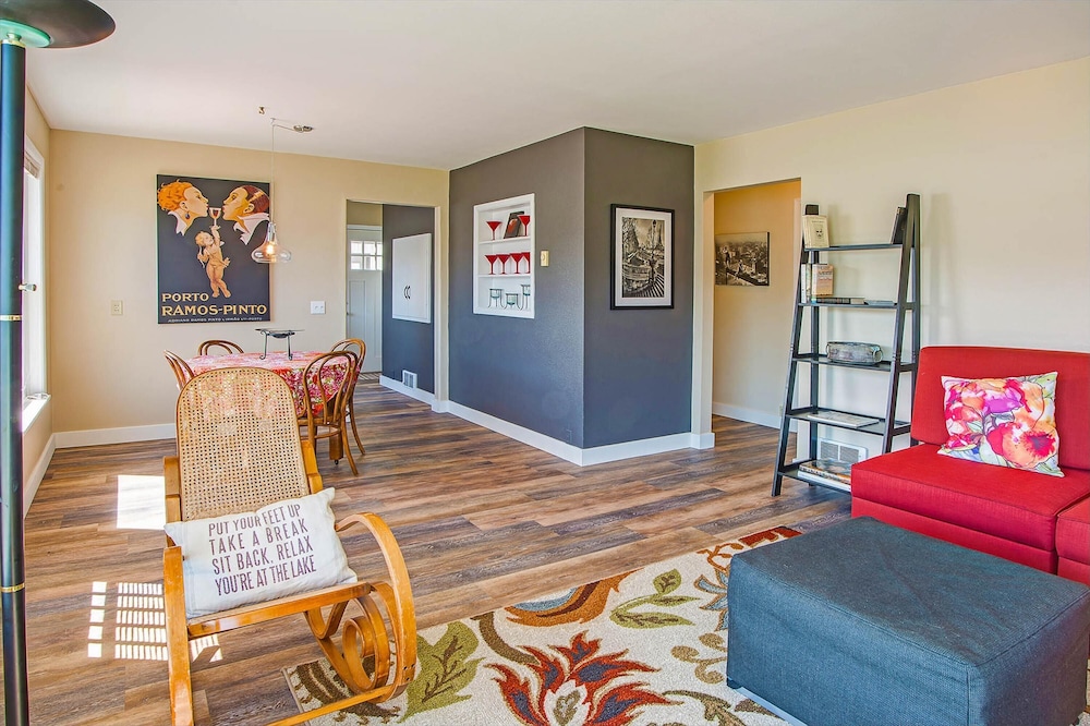 Lake Level Cabin in Oroville