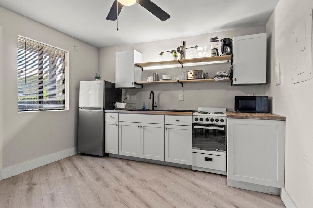 Modern Studio Apartment in Huntsville