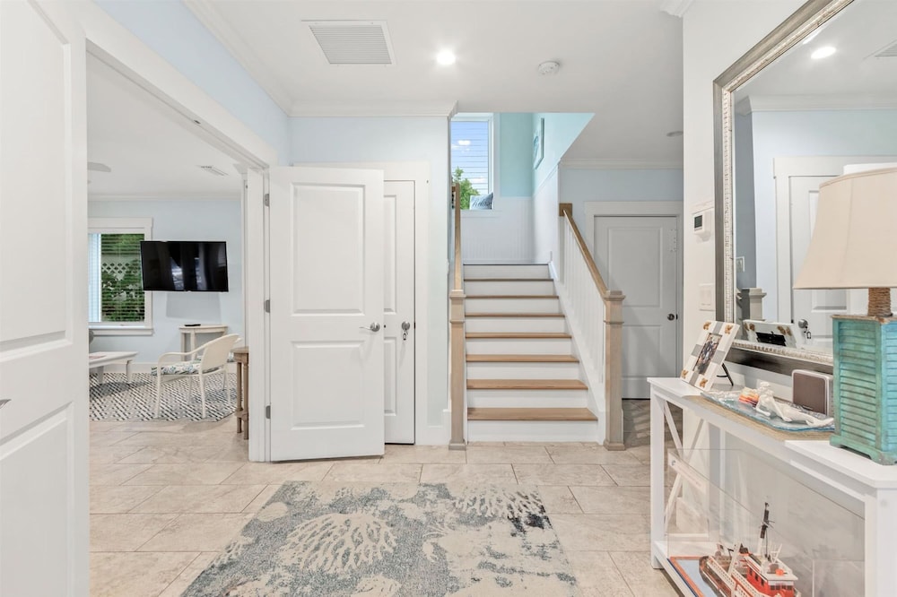 Heated Pool Elevator Game Room Ocean Decks