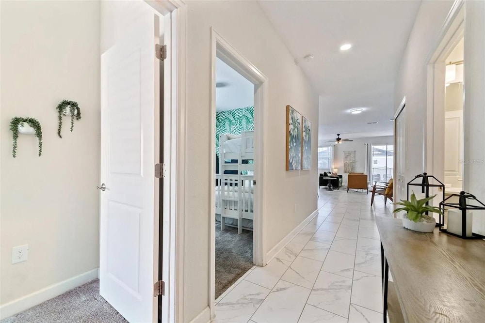 Vibrant 5Bd w Private Pool Waterpark at Storey Lake 4811m