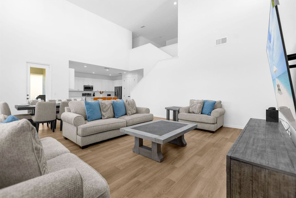Upstay - NEW Build - Westhaven Lakefront Paradise view 4