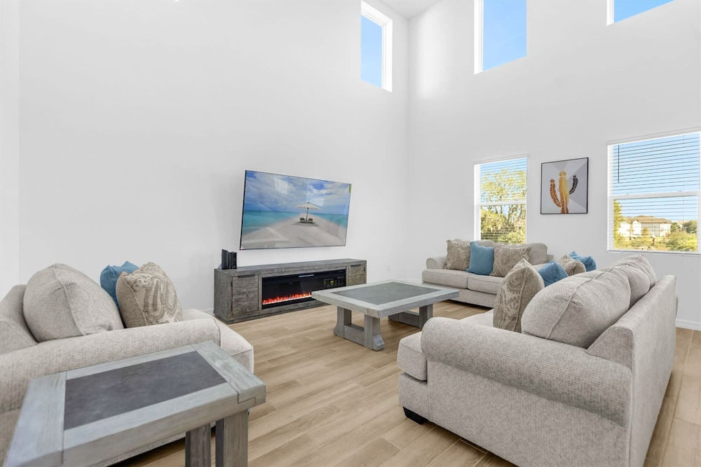 Upstay - NEW Build - Westhaven Lakefront Paradise view 5