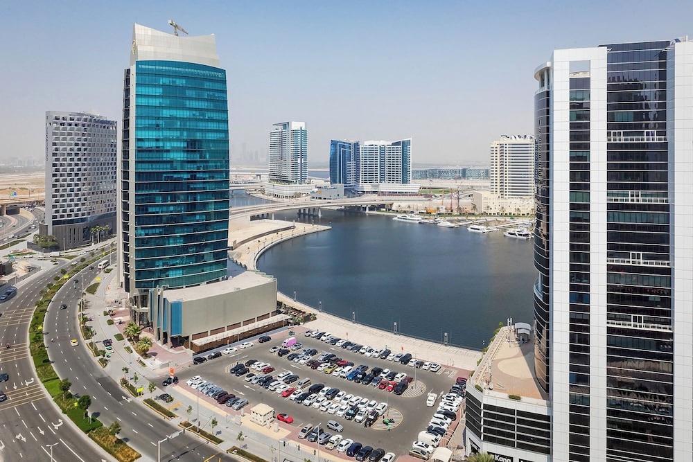 Studio with Dubai Canal View at MAG 318