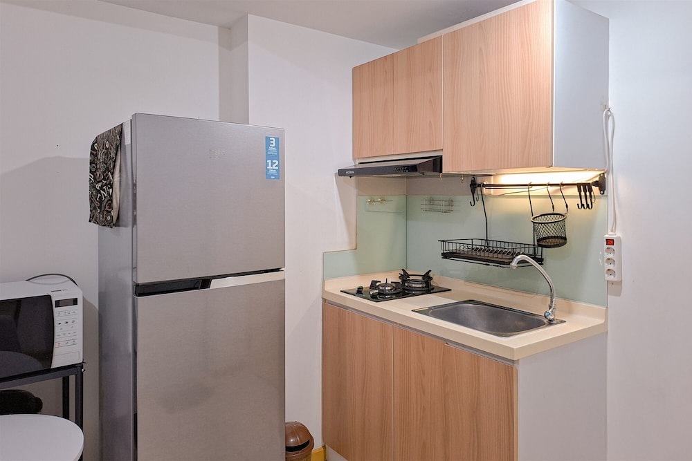 Nice And Homey 2Br Apartment M-Town Residence