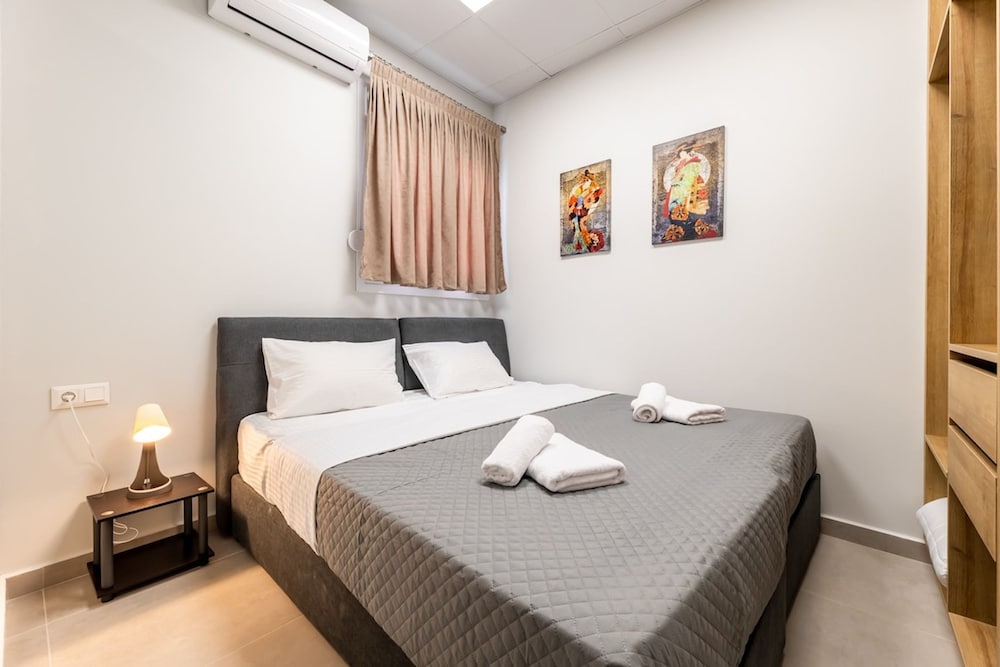 Euphoria Apartment in Nea Ionia