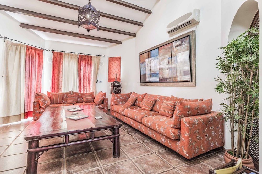 Villa Santana 140