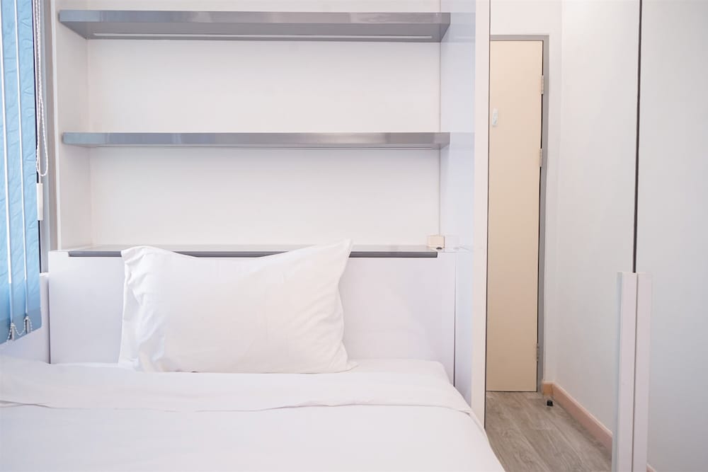 Comfy And Simple 2Br Apartment At M-Town Residence
