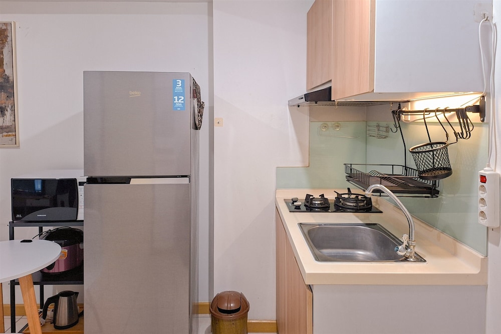 Nice And Homey 2Br Apartment M-Town Residence