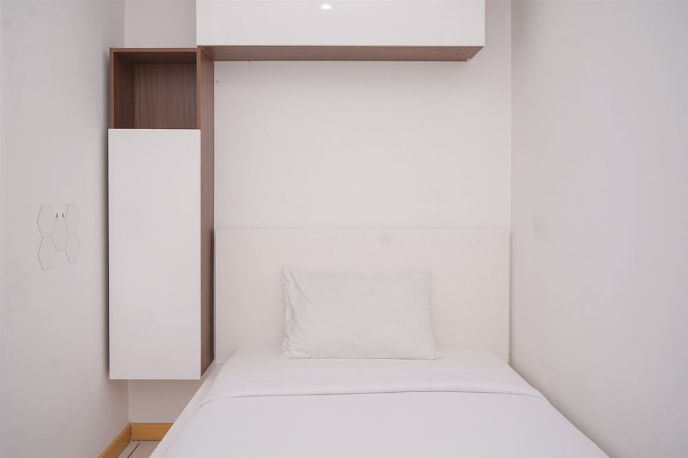 Spacious and Nice 3BR Apartment at M-Town Residence
