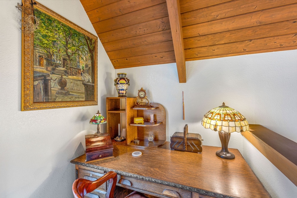 Bluebell Bungalow in Ocean Shores