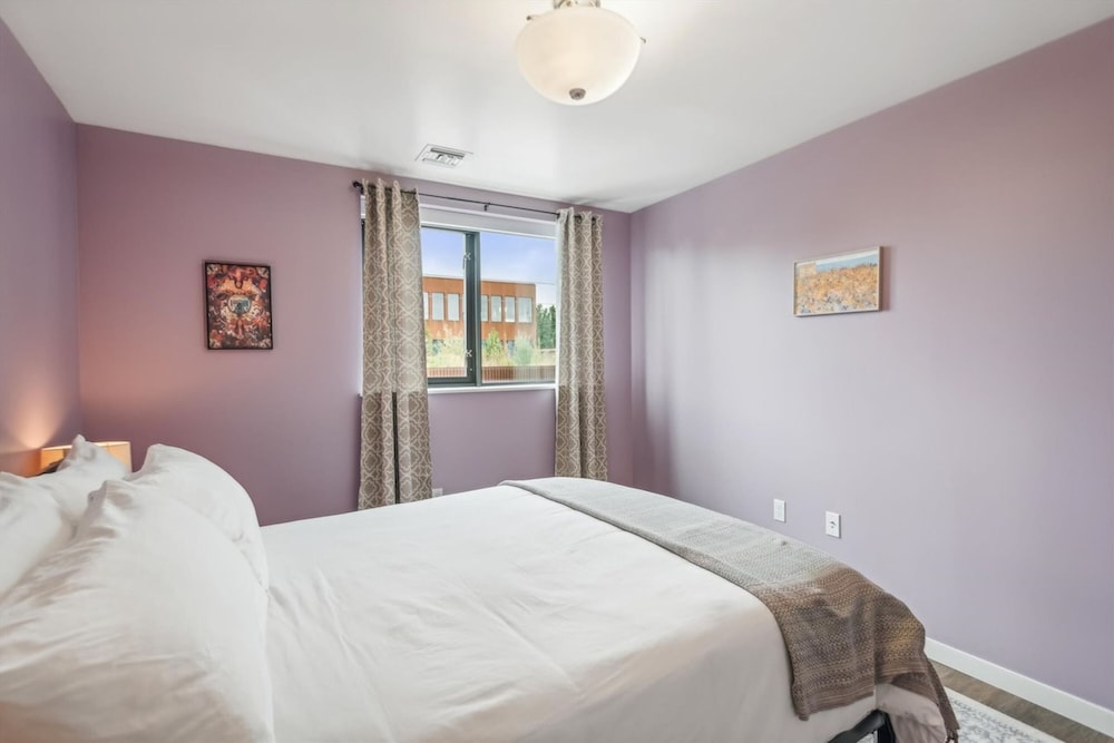 Chinook Suite - 203 in Portland