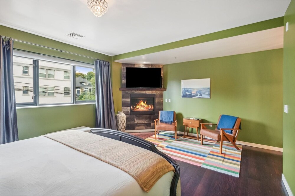 Meadowlark Suite - 201