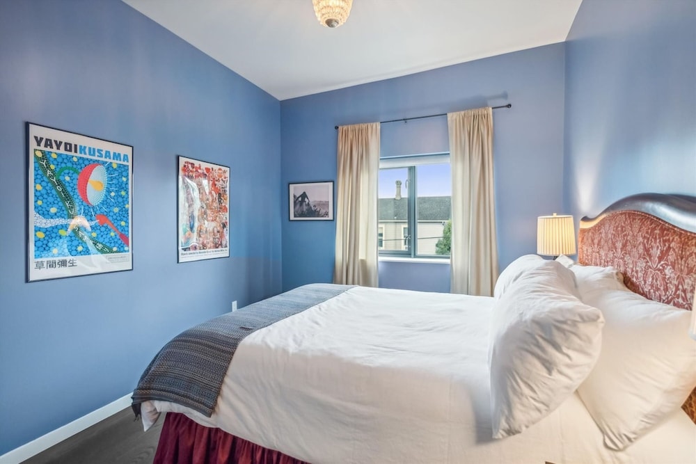 Meadowlark Suite - 201 2b1b