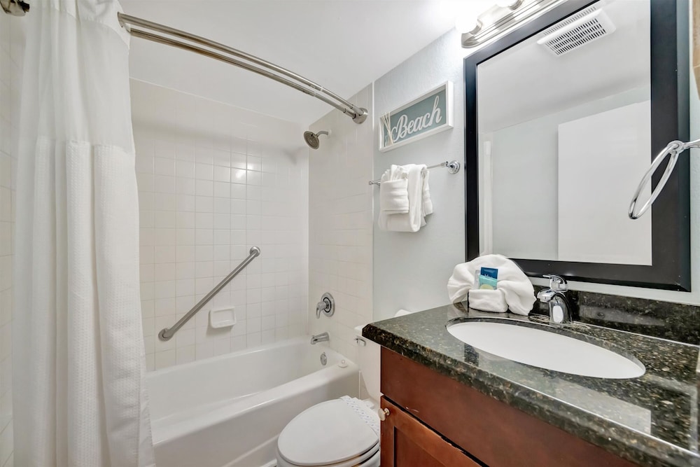 Palm Terrace Waterfront Htd Pool Hot Tub Tennis