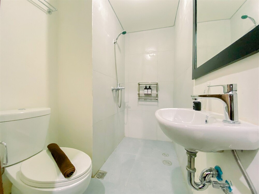 Warm And Homey Studio At Royal Sentul Park Apartment