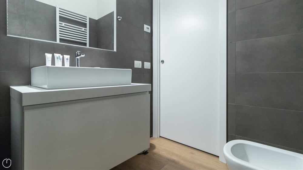 Freguglia C - Bright Cozy Apartment in Milan City Center