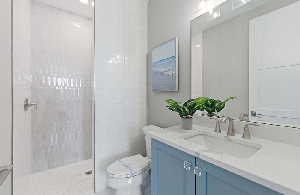 Ocean Views Beach Optional Heated Pool Spa