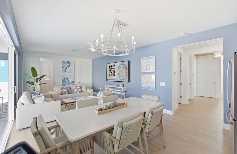 Ocean Views Beach Optional Heated Pool Spa