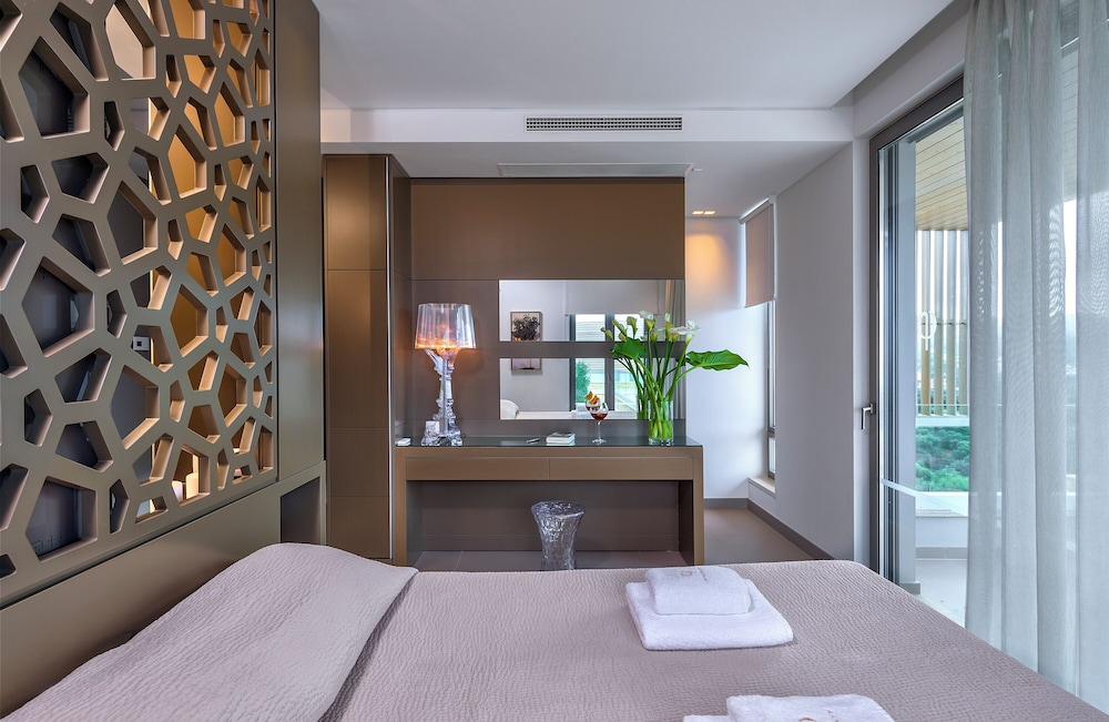 Youphoria Villas