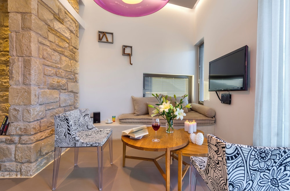 Youphoria Villas