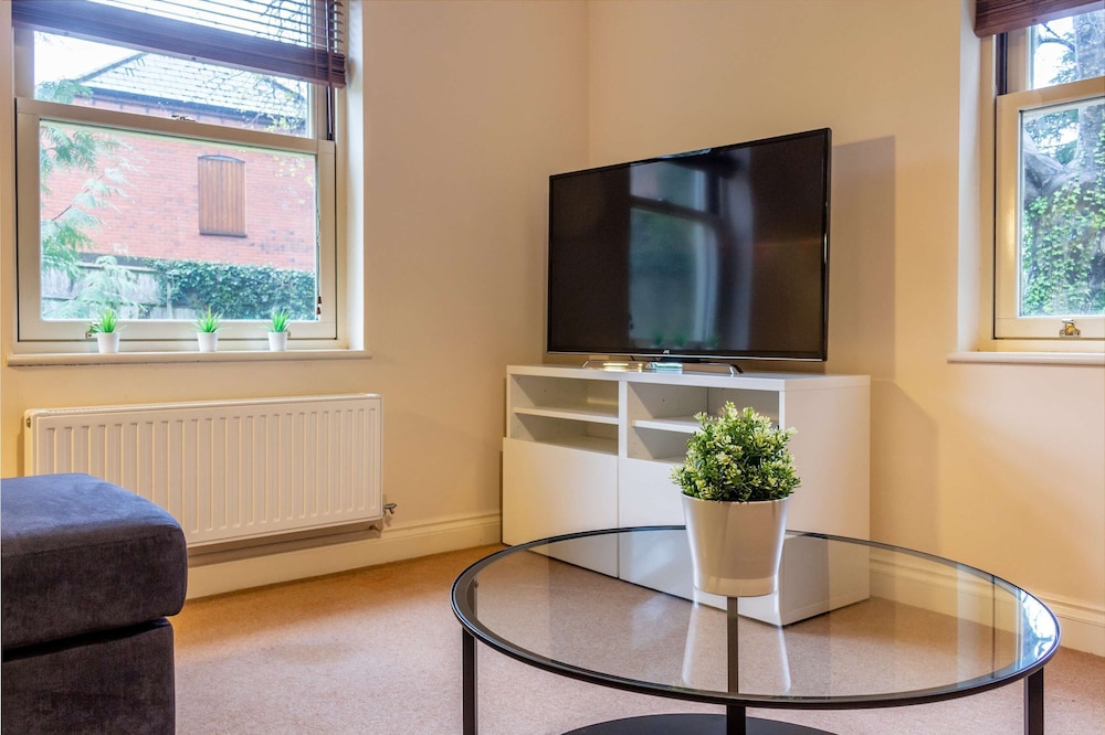 Host Stay Hillbrook House Apartment