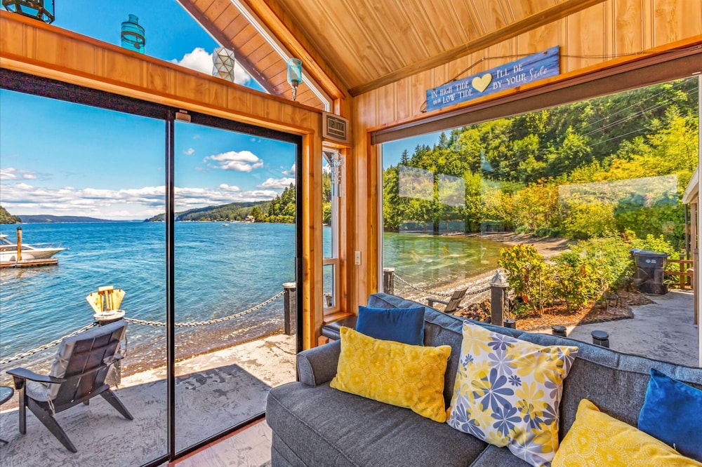 Utopia Cove in Union