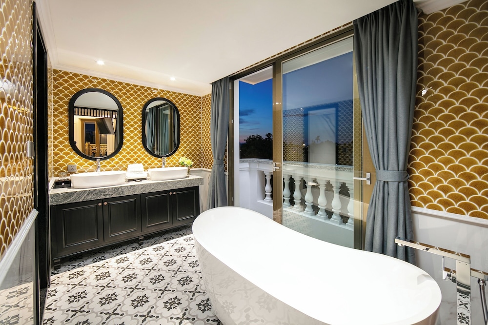 Grand Sunrise Palace Hoi An- A Luxury Indochine Hotel & Spa 67