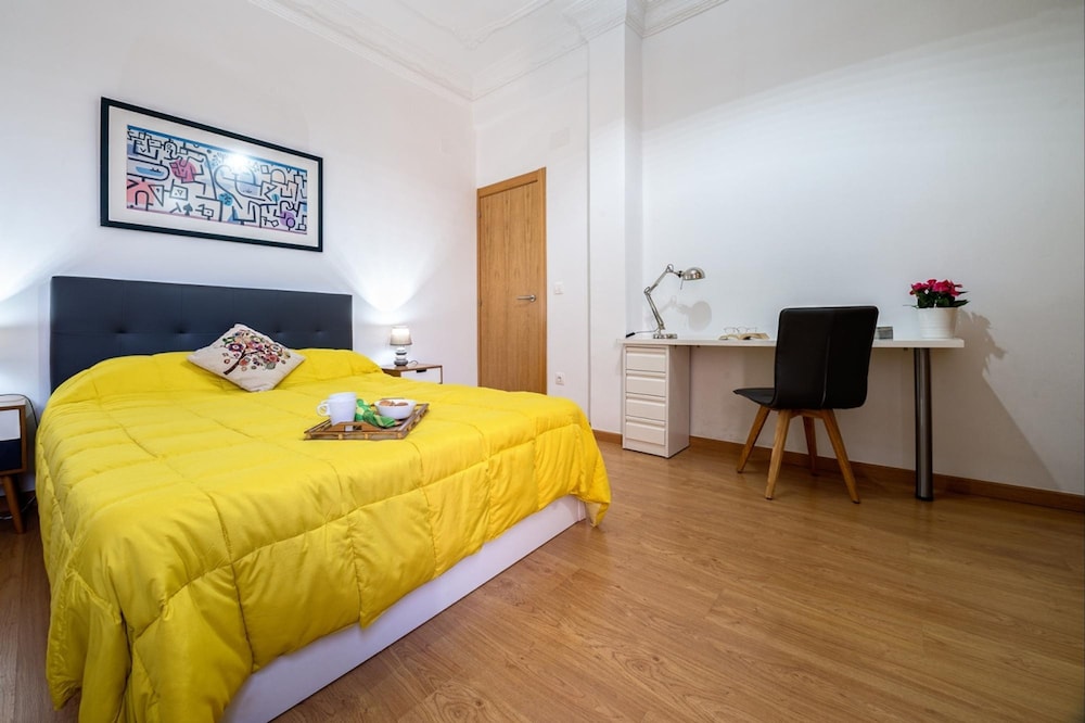 Comfortable Apartment Next to the Marina de Valenc