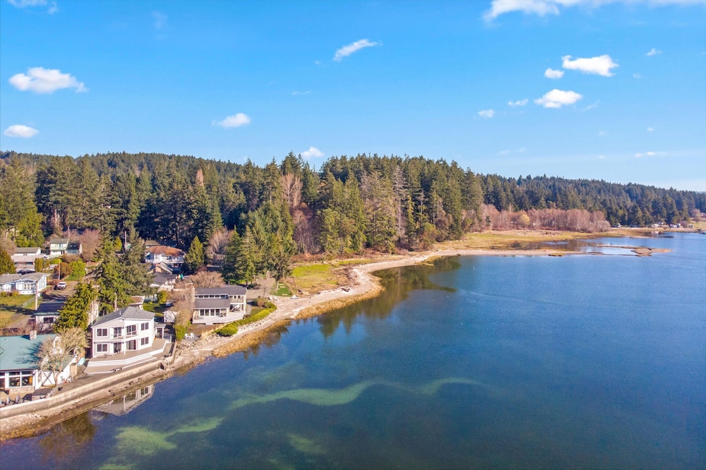 Belfair Beach House in Belfair