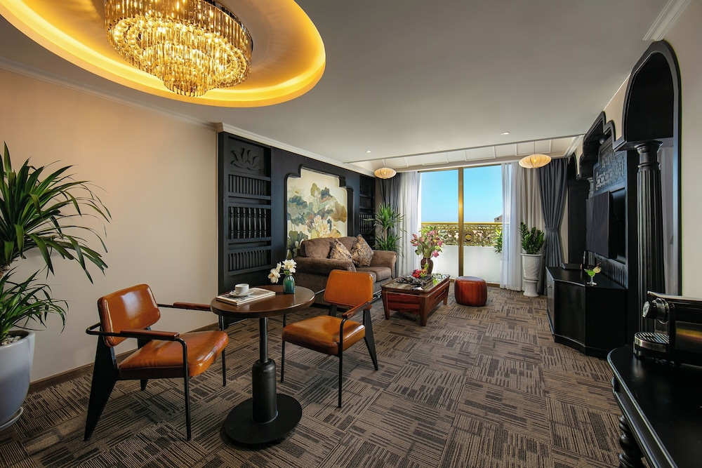Grand Sunrise Palace Hoi An- A Luxury Indochine Hotel & Spa 60