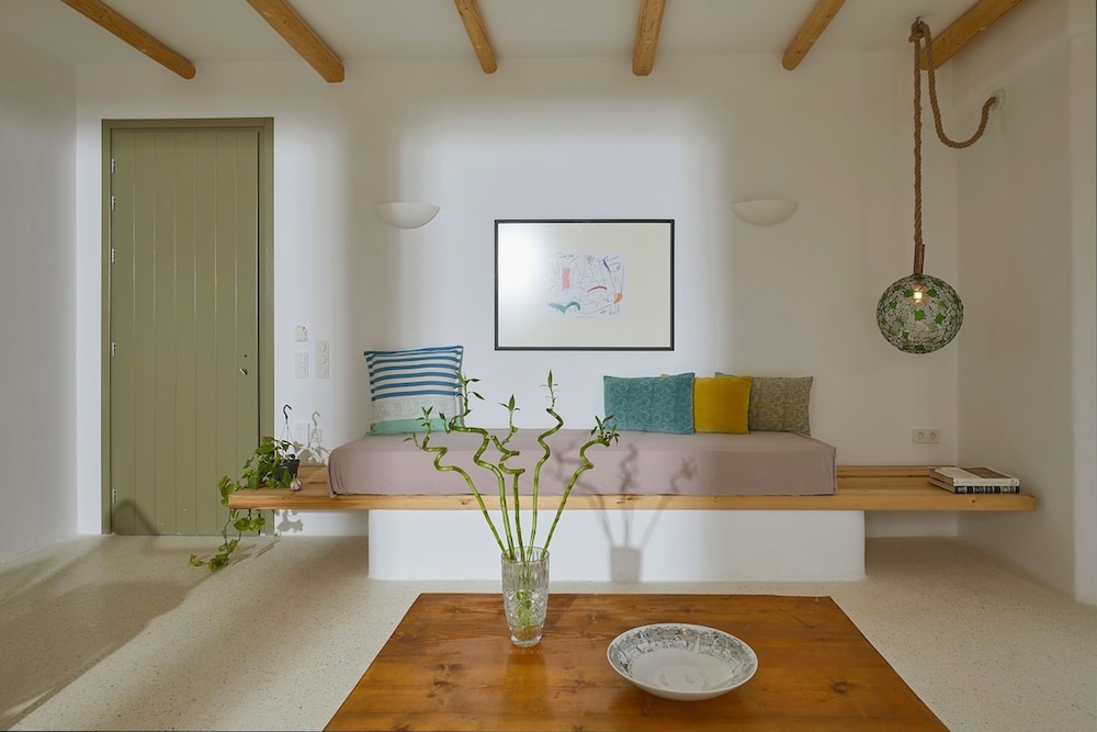 Luxury Villa Libra - Allparos Villas