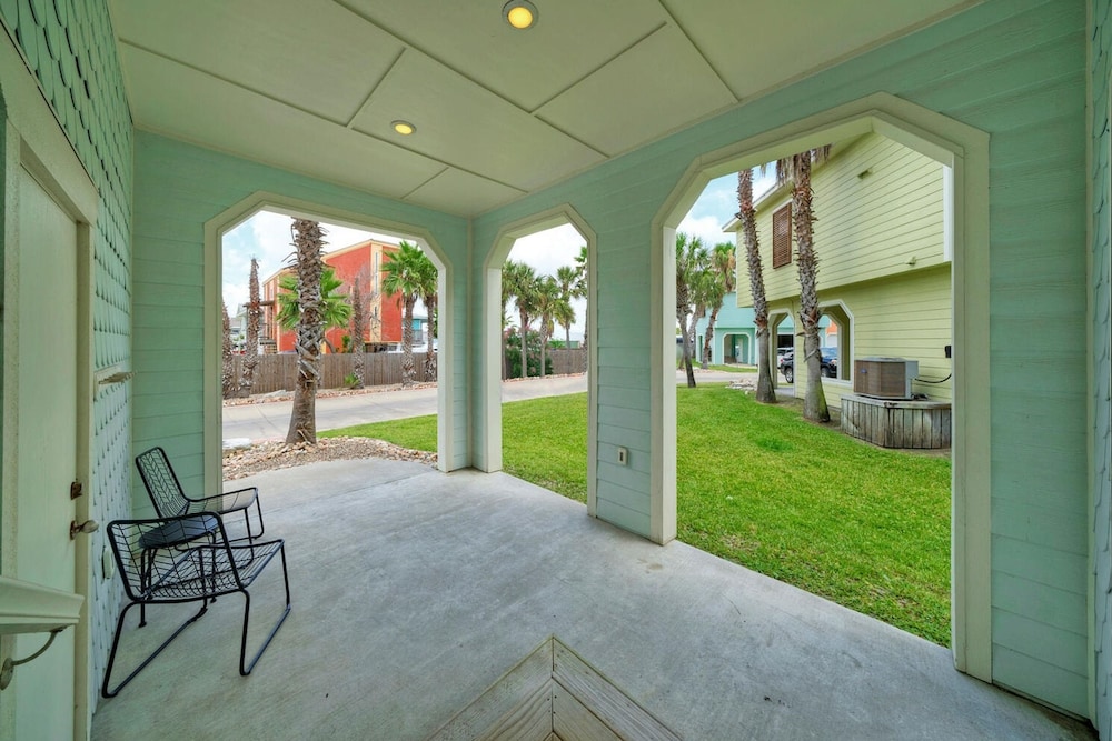 Palm Palace by Avantstay Pool Amazing Old Town Location