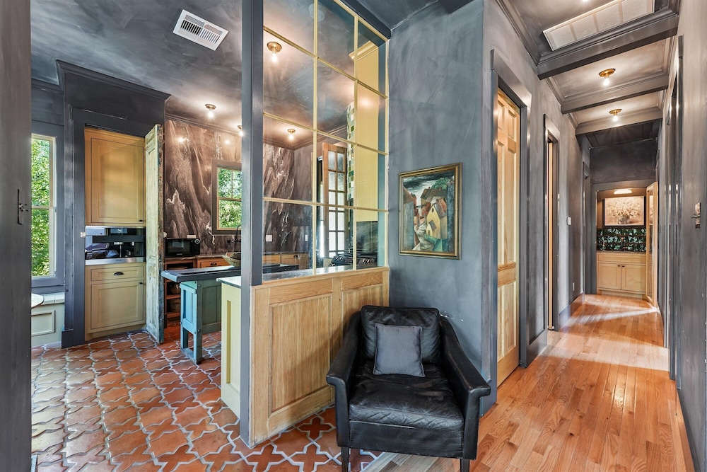 Ebb and Glow Retreat by Ryson Vacation Rentals