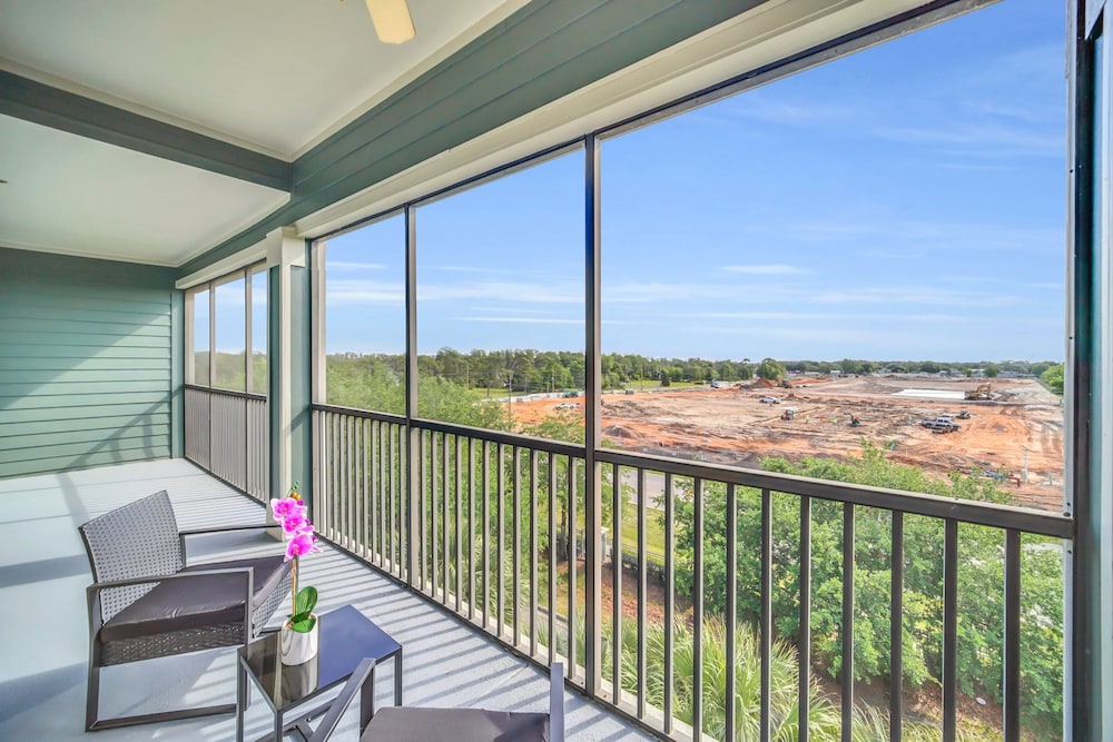 Family-friendly Condo With Pool, Hot Tub & Sauna