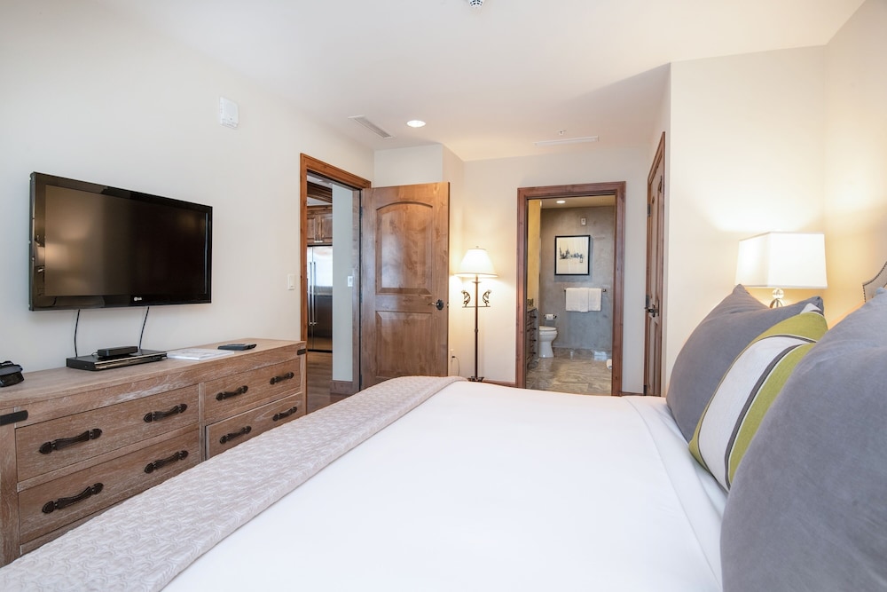Vail Ski Resort Ritz Carlton Vacation Rentals