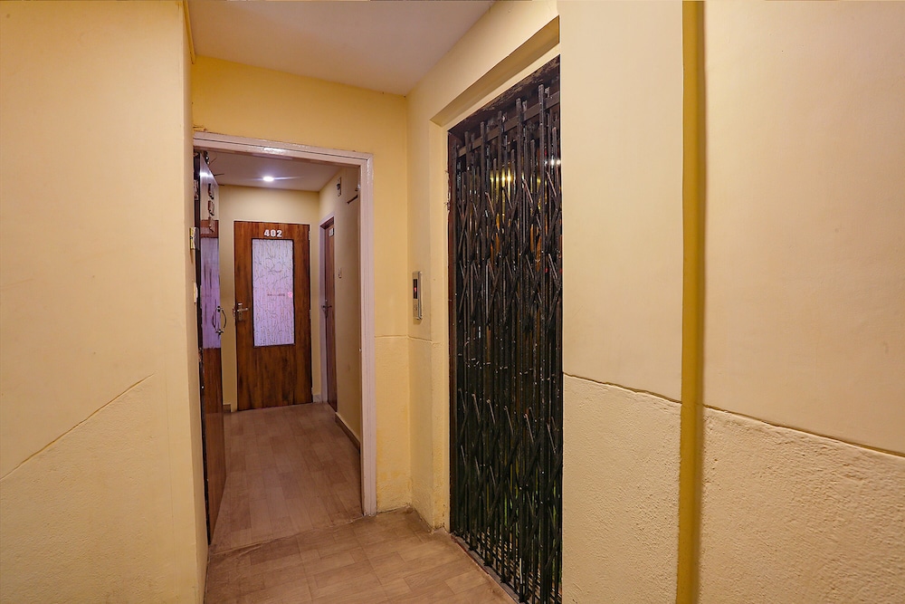 FabHotel Dream Inn I