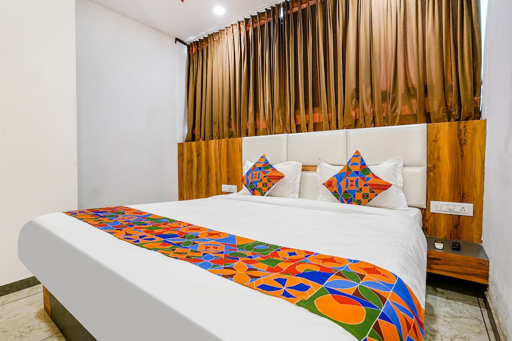 Fabhotel Prime Dumas